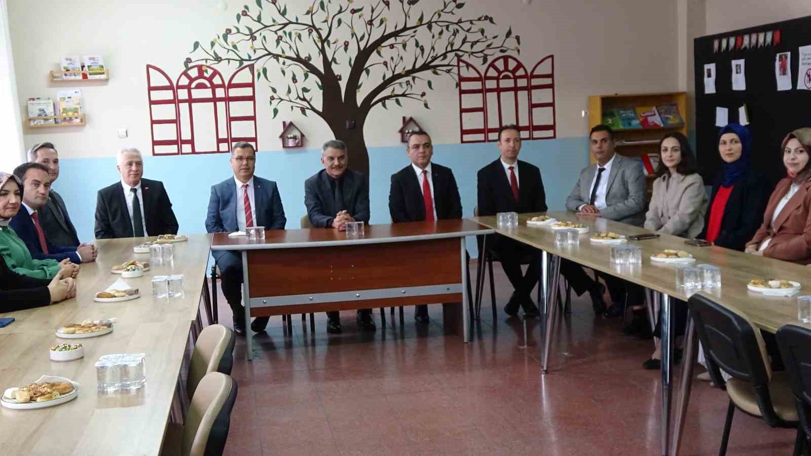 Yozgat&rsquo;ta 68 bin 669 &ouml;ğrenci karne heyecanı yaşadı
