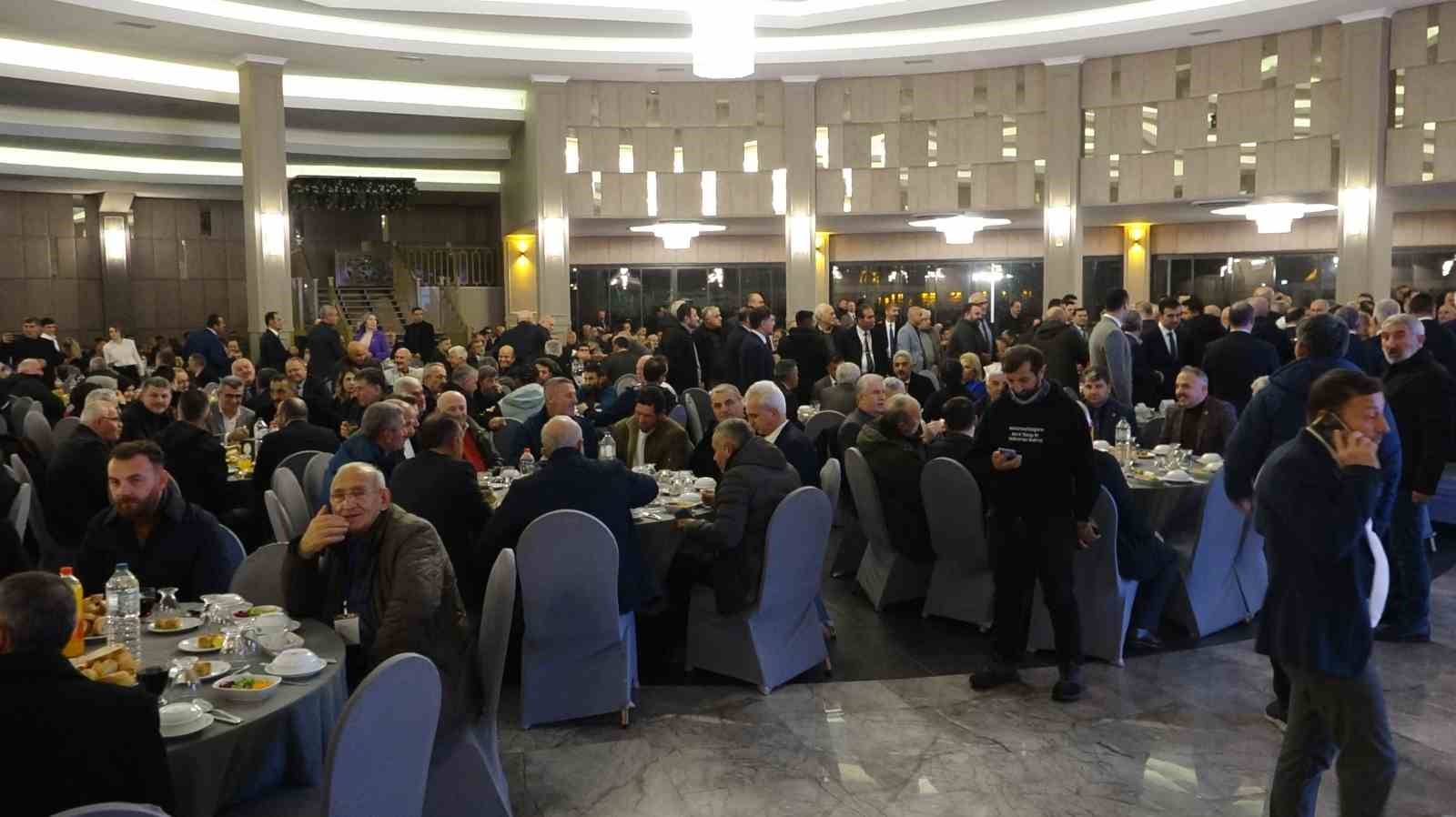 81 ilin muhtarı Rize&rsquo;de bir araya geldi, Konfederasyon başkanı uyardı
