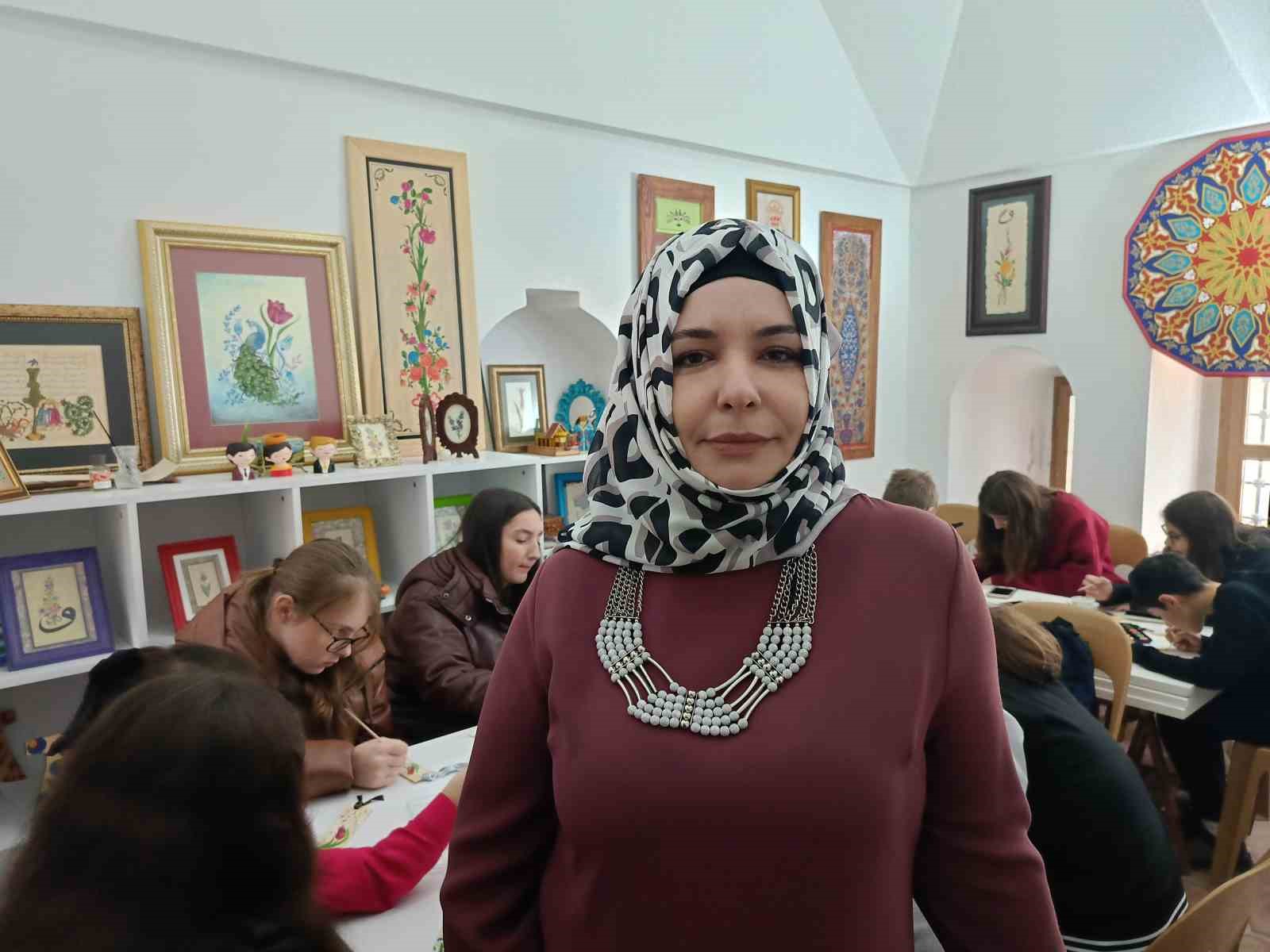 Meri&ccedil; Kaymakamlığı&rsquo;ndan başarılı &ouml;ğrencilere gezi &ouml;d&uuml;l&uuml;
