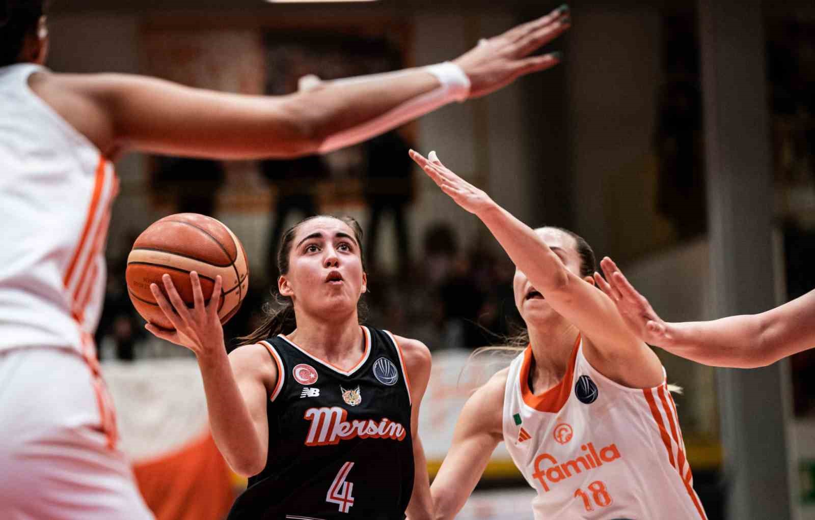 FIBA Kadınlar Euroleague: Famila Schio: 83 - &Ccedil;BK Mersin: 71
