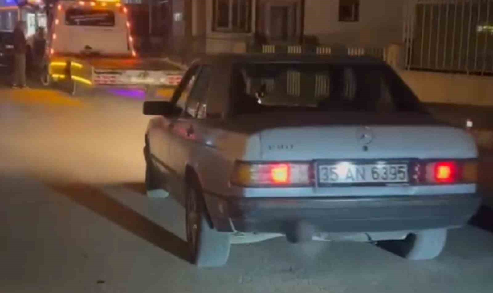 Drift atıp 46 bin lira ceza yedi, aracıyla hatıra fotoğrafı çektirdi