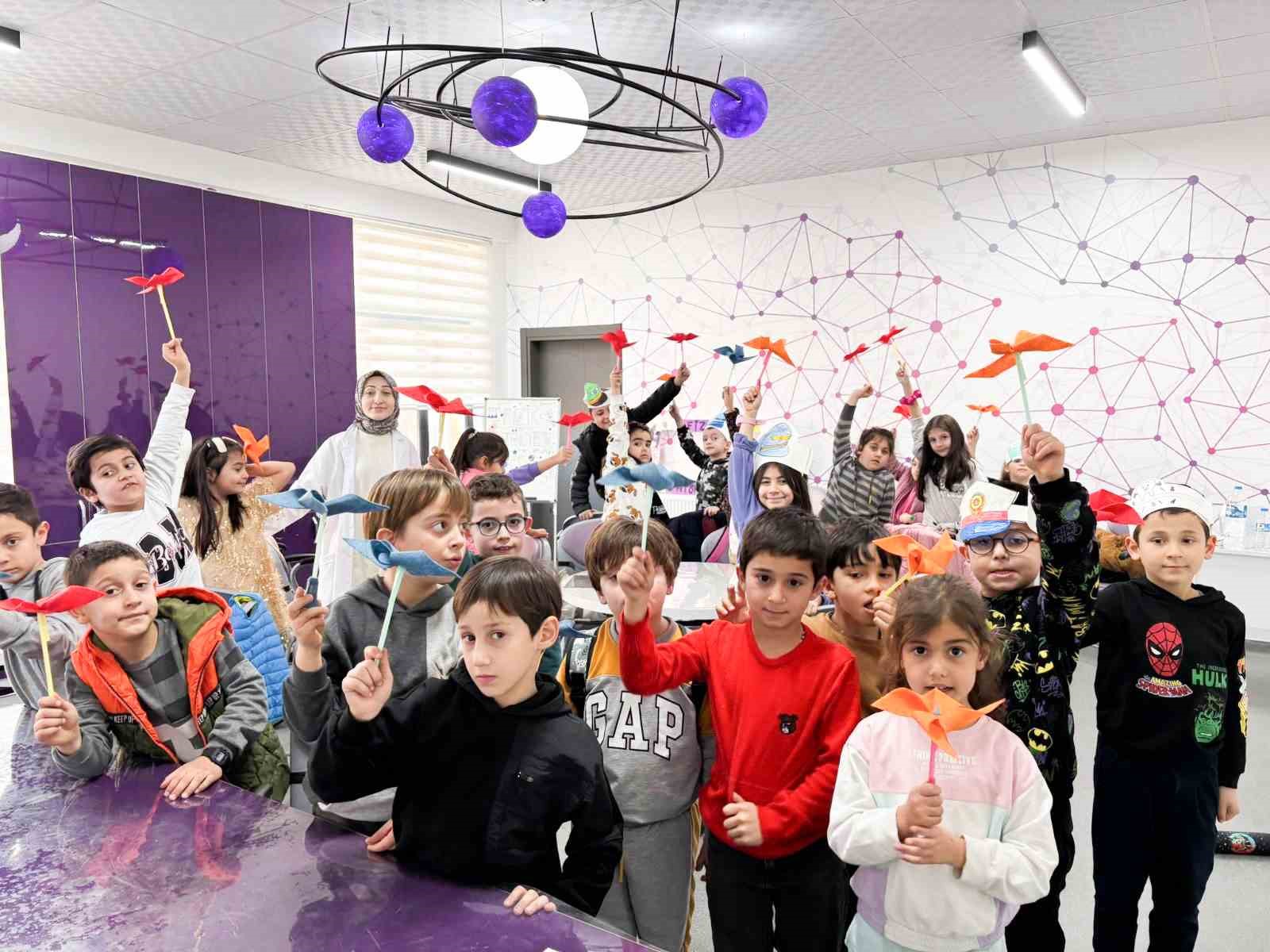 Canik&rsquo;te 138 bin &ouml;ğrenci geleceğe yolculuk yaptı
