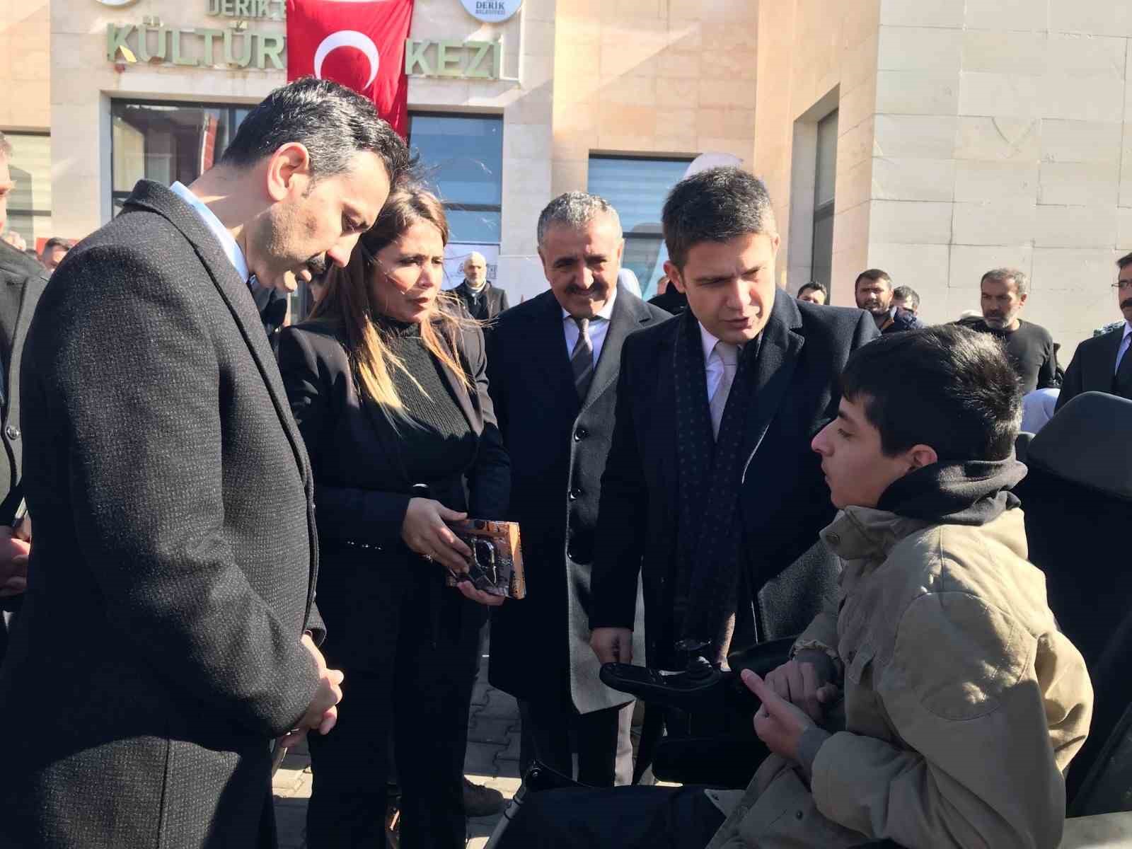 Mardin&rsquo;de engellilere 49 tekerlekli sandalye dağıtıldı
