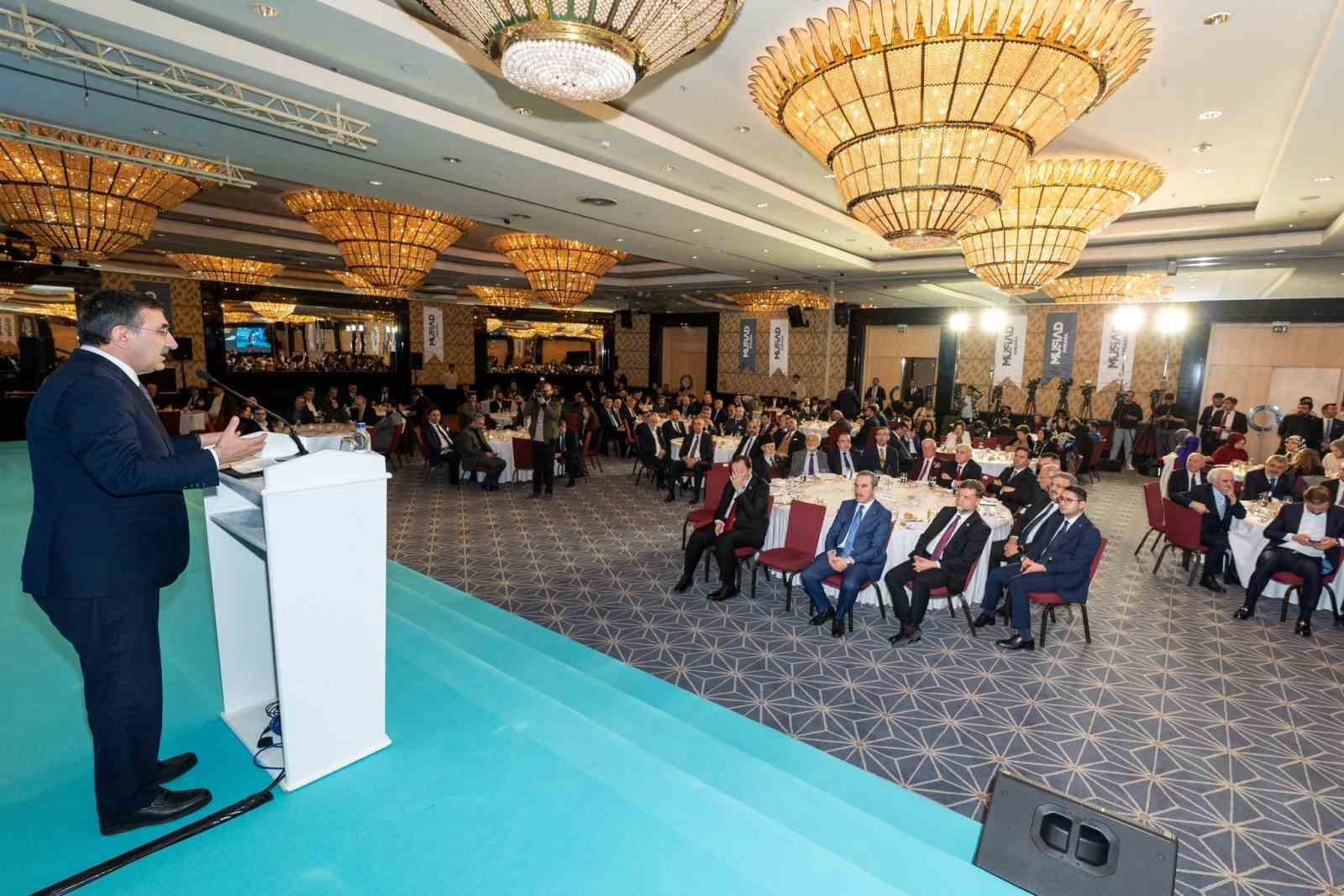 Cumhurbaşkanı Yardımcısı Yılmaz&rsquo;dan enflasyon a&ccedil;ıklaması
