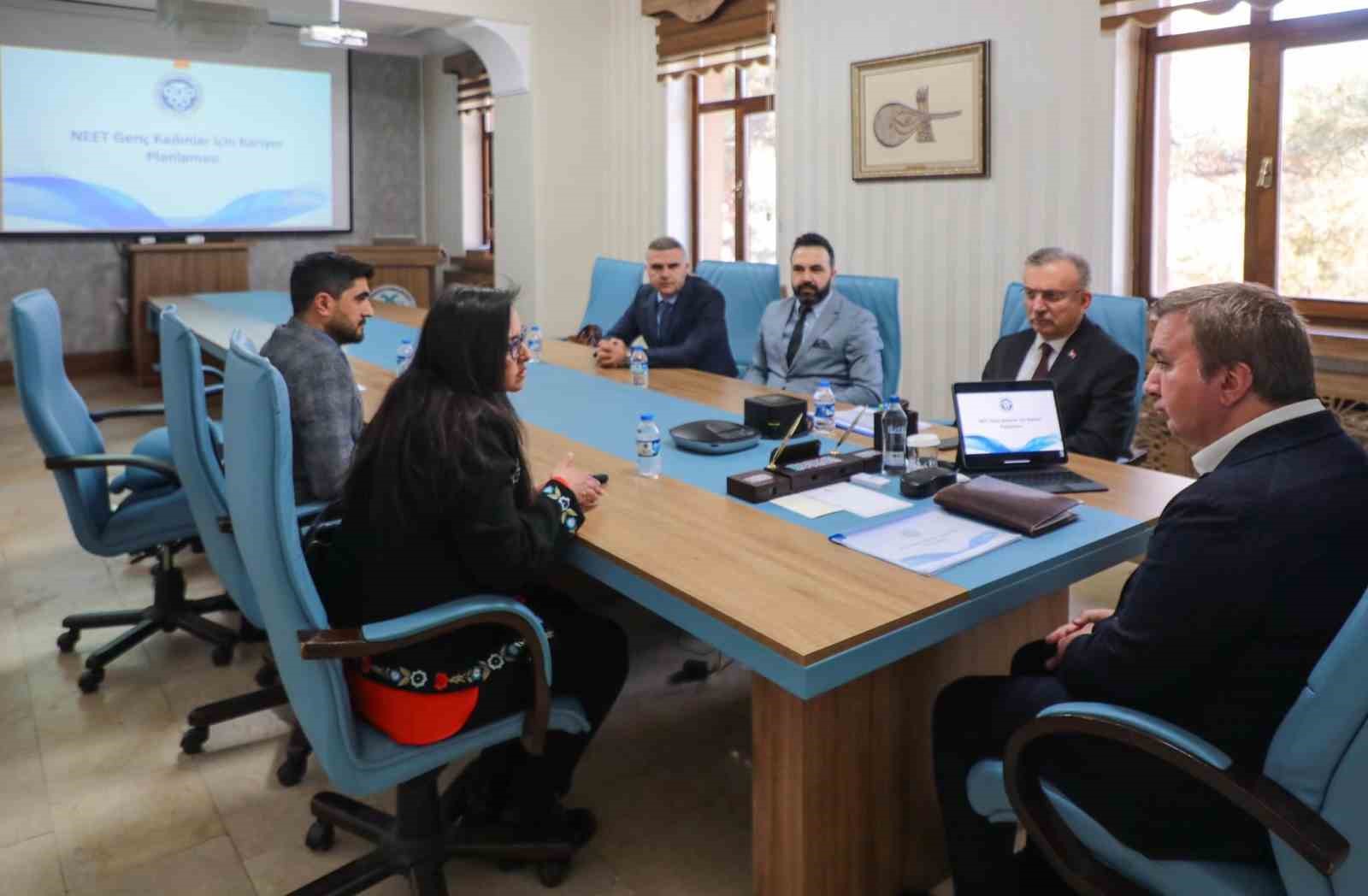 Erzincan’da ERASMUS + projesi görüşüldü