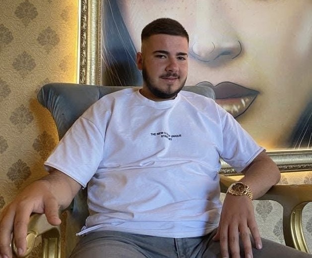 Bungalov tatiline geldi, yol tartışmasında silahla vurularak &ouml;ld&uuml;r&uuml;ld&uuml;
