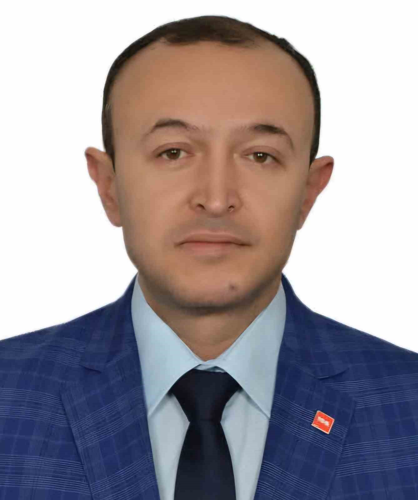 Kanser tedavisi g&ouml;ren eski zabıta m&uuml;d&uuml;r&uuml; hayatını kaybetti
