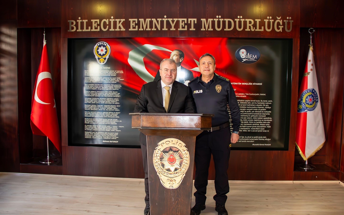 AK Parti heyetinden emniyet m&uuml;d&uuml;rl&uuml;ğ&uuml;ne ziyaret
