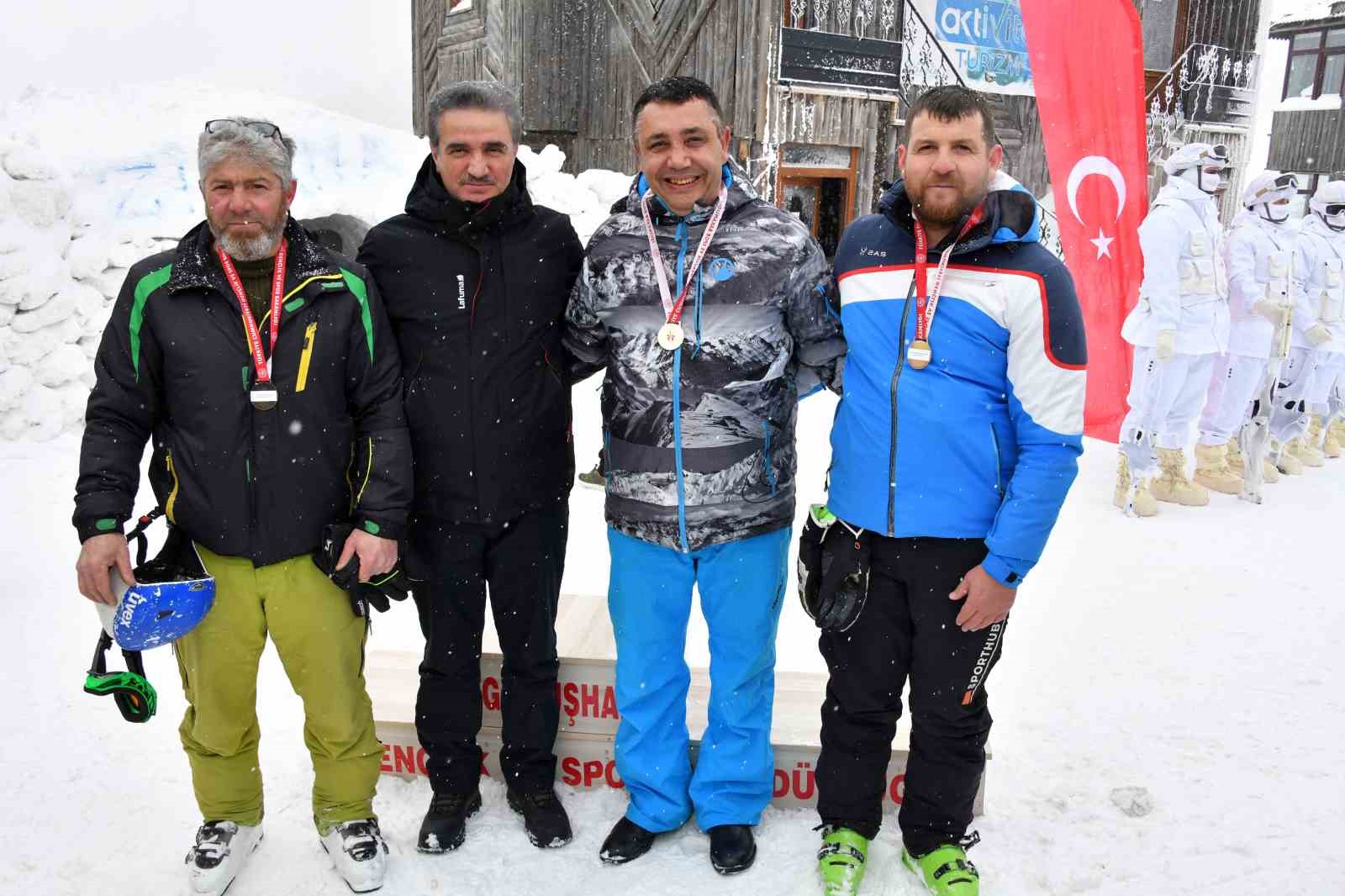 Zigana Dağı&rsquo;nda 15. Kış Şenliği coşkusu
