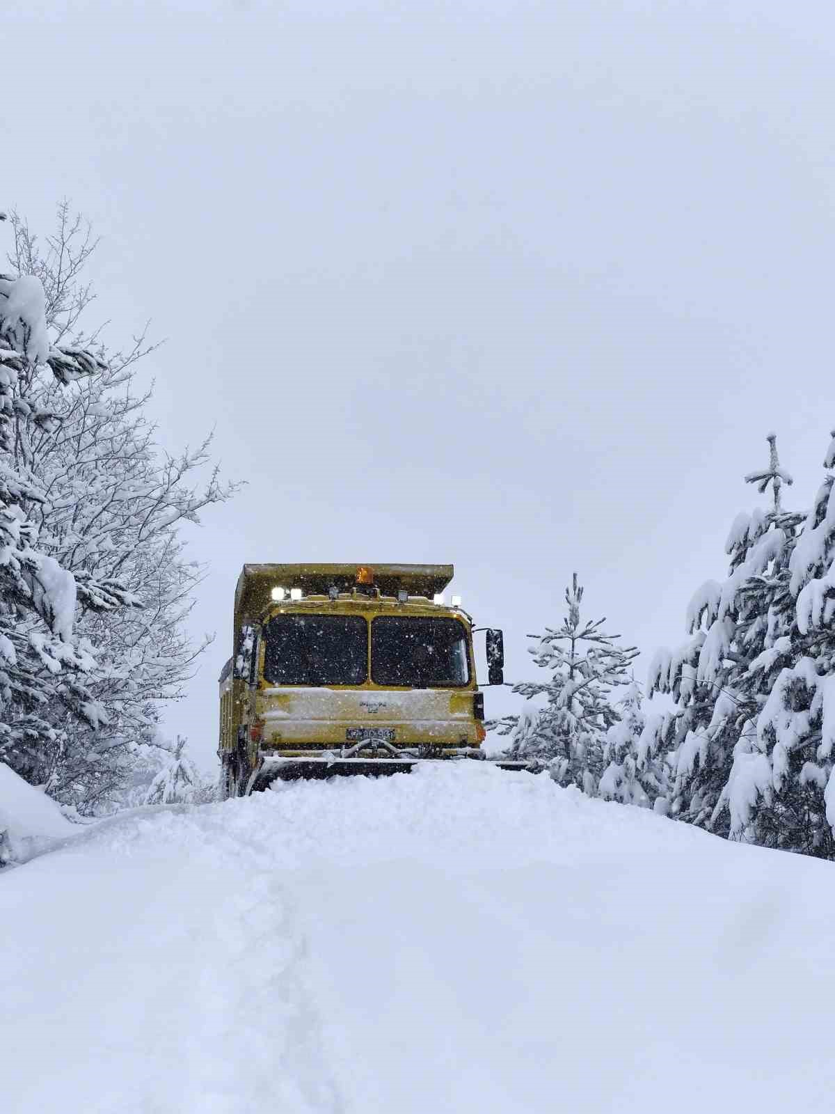 Kastamonu&rsquo;da kapalı k&ouml;y yolu sayısı 85&rsquo;e d&uuml;şt&uuml;
