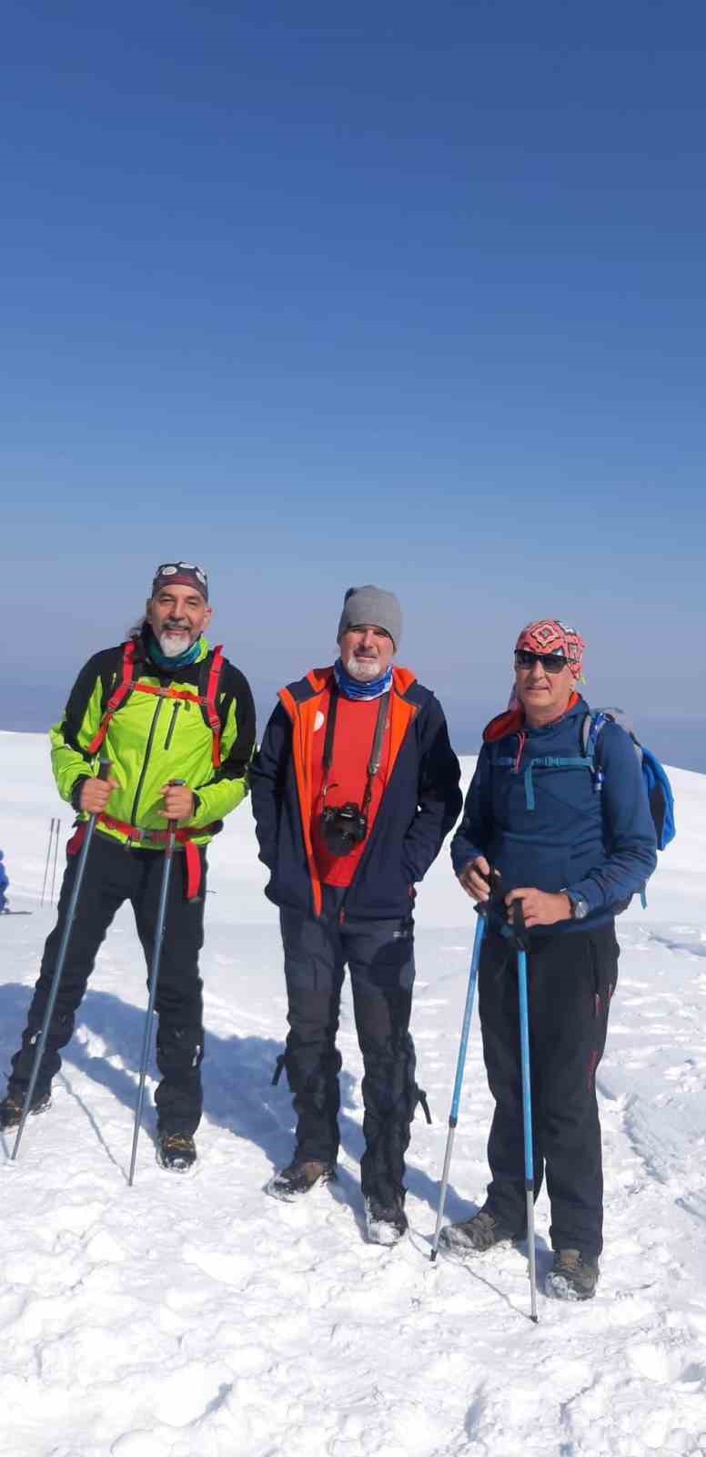 Yatağanlı dağcılar Sandras Dağı&rsquo;nda zirve yaptı
