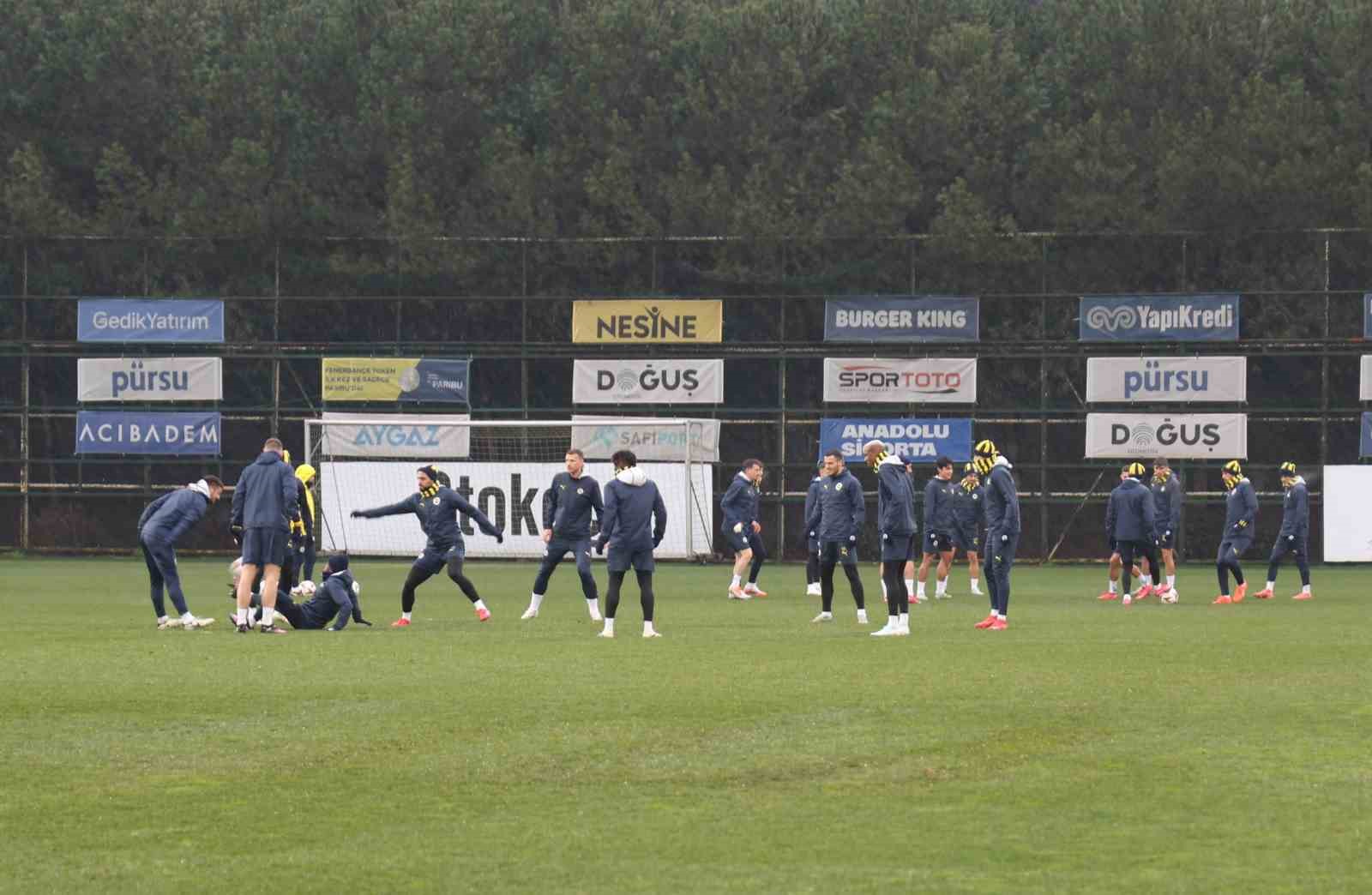 Fenerbah&ccedil;e, Anderlecht ma&ccedil;ına hazır
