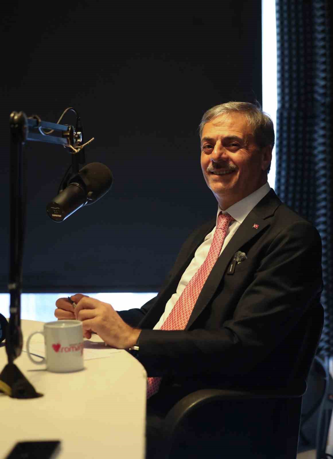 Başkan Alemdar: "Kentsel d&ouml;n&uuml;ş&uuml;m&uuml; de yapacağız, sanayideki d&ouml;n&uuml;ş&uuml;m&uuml; de başaracağız"
