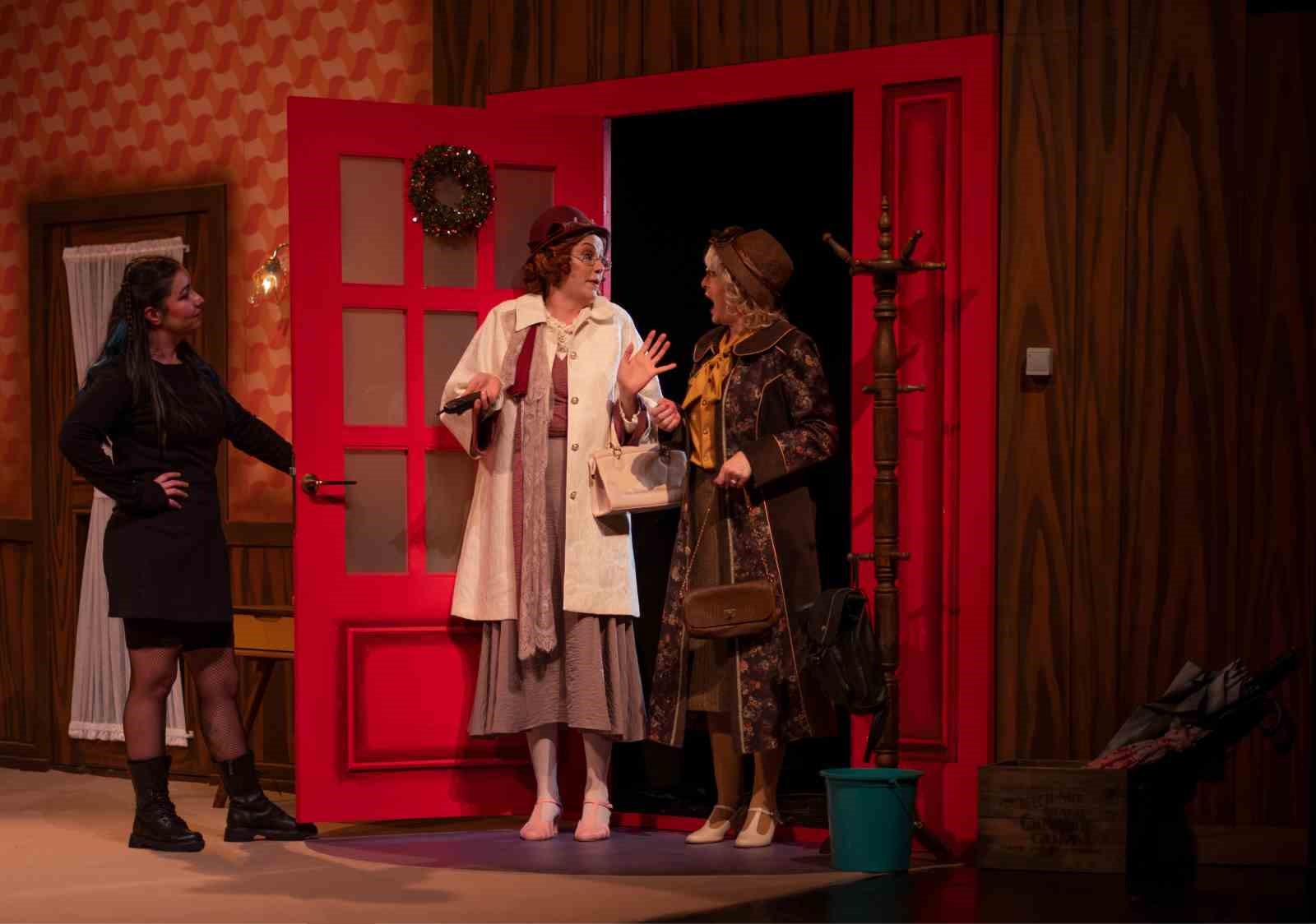 &Uuml;&ccedil; Jokerli Konken, İstanbul seyircisiyle buluşuyor
