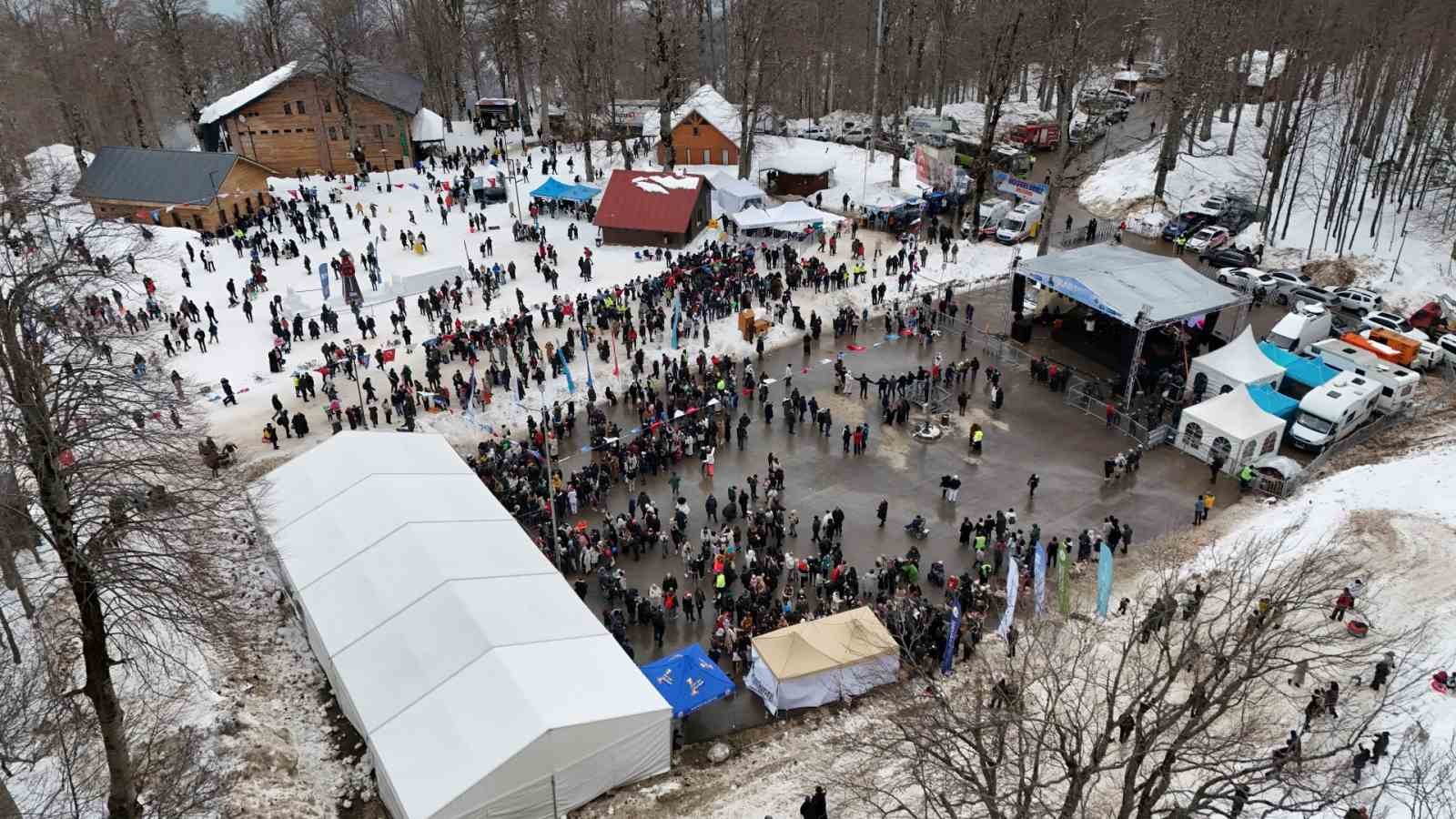 Kış tutkunlarının bir yıldır beklediği KARFEST’te eğlence doruğa çıktı