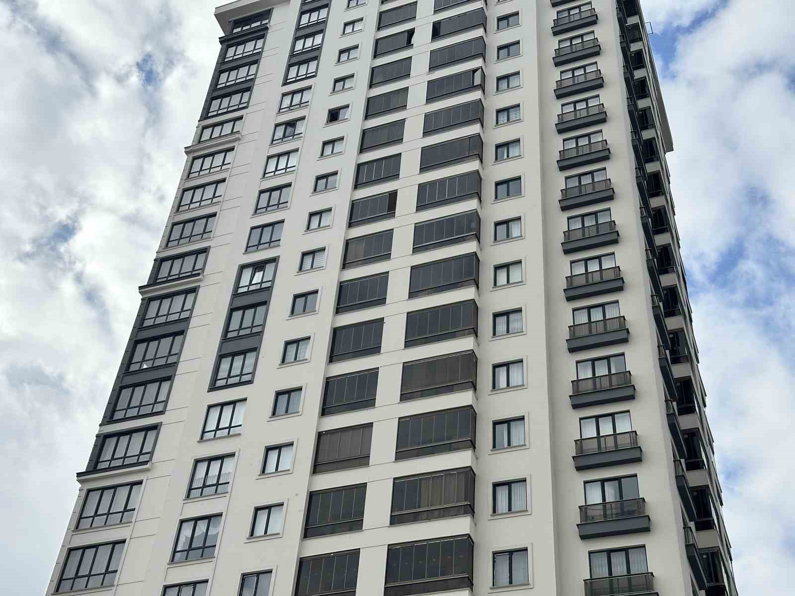 Binanın 14&rsquo;&uuml;nc&uuml; katından d&uuml;şerek &ouml;len kadının nişanlısı tutuklandı
