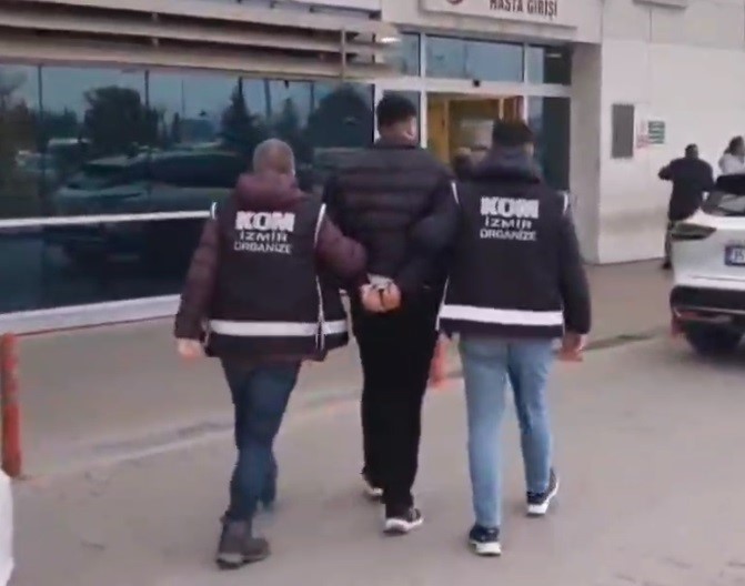 İzmir&rsquo;de su&ccedil; &ouml;rg&uuml;t&uuml;ne operasyon: 11 tutuklama

