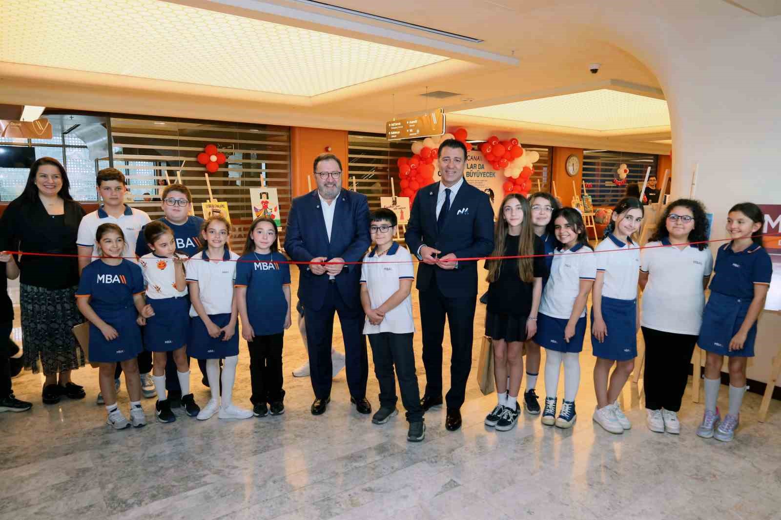 Çocukların Atatürk sevgisi tuvale yansıdı
