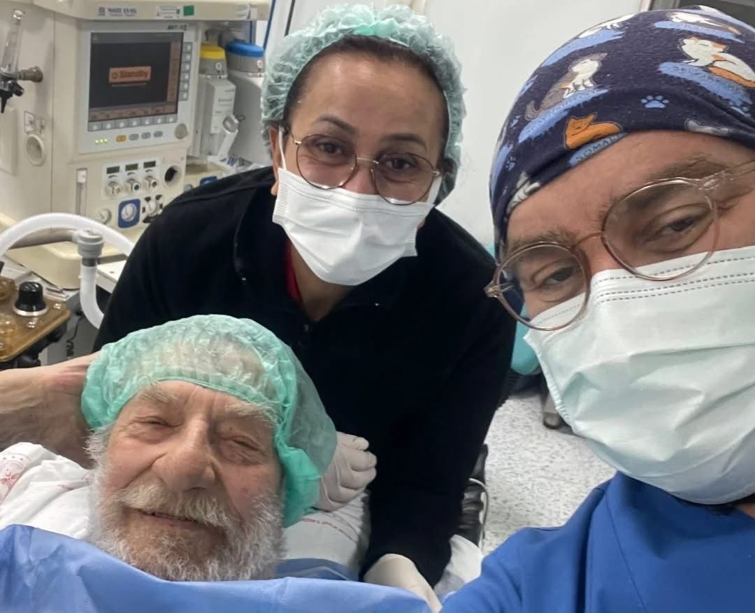 Yeşilçam’ın usta oyuncusu Ahmet Mekin’in kalça ameliyatı başarıyla gerçekleştirildi