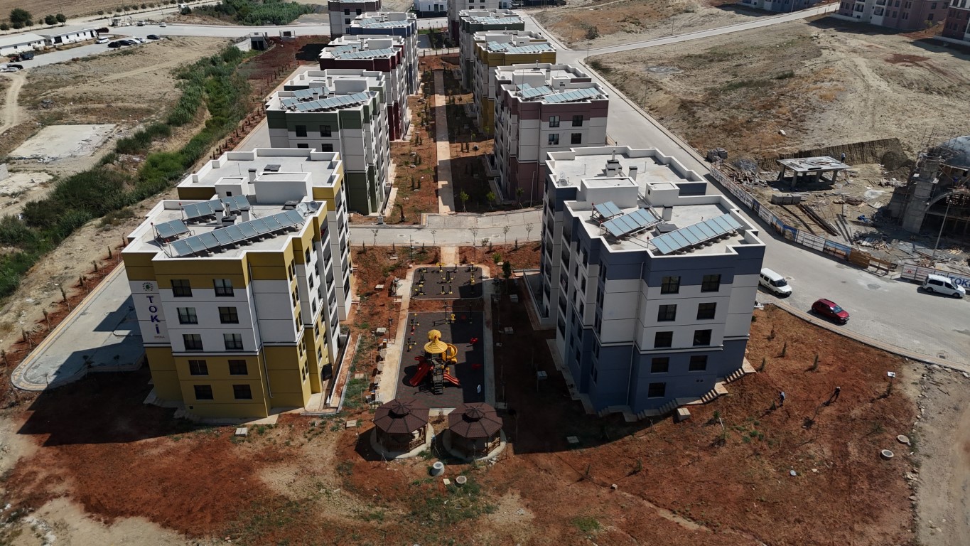 Hem deprem, hem de sosyal konutlarda sona gelindi