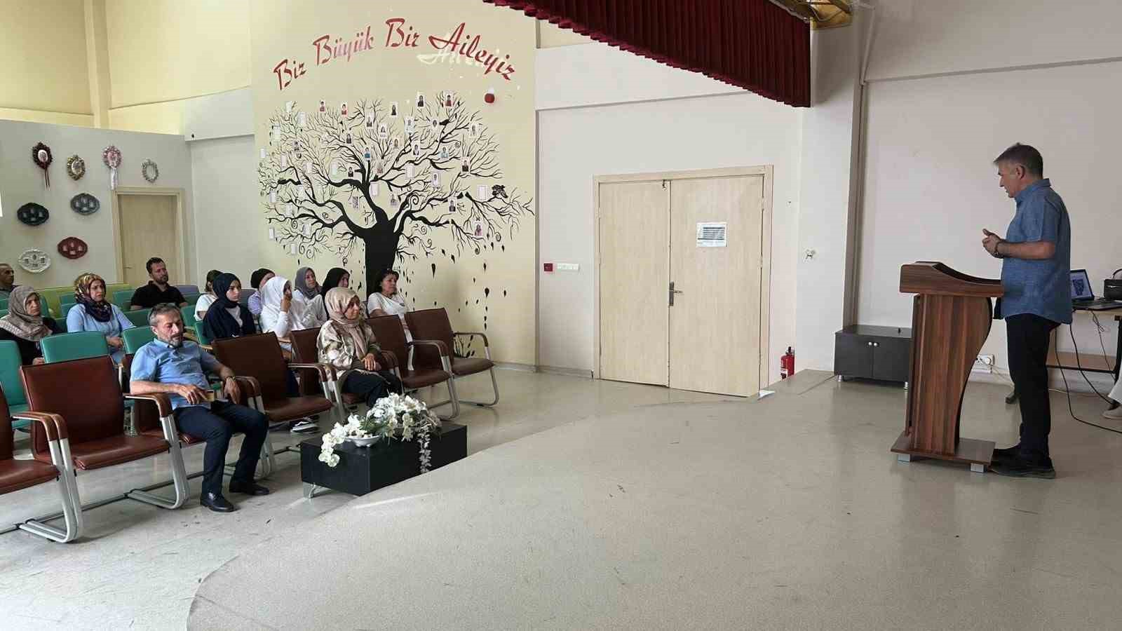 Elazığ&rsquo;da stres ile baş edebilme ve &ouml;fke kontrol&uuml; eğitimi
