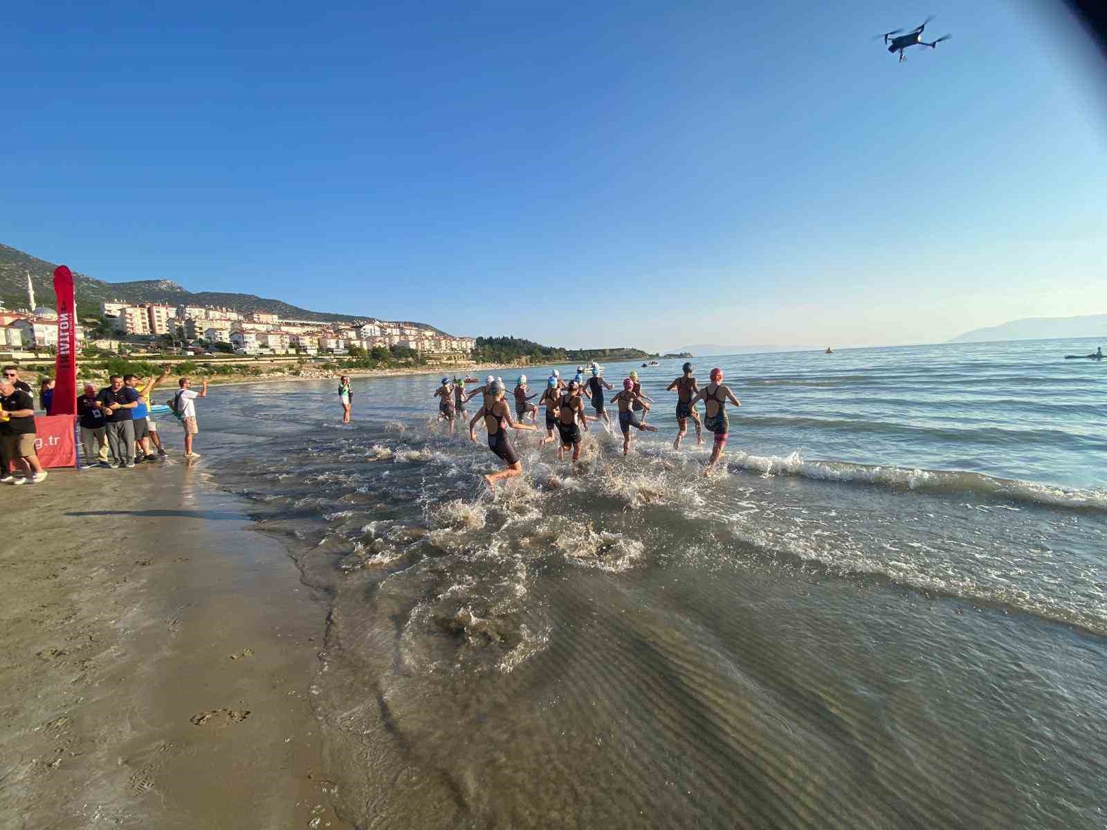 24. Eğirdir Triatlonu Türkiye Kupası Yarışları’nın ilk günü tamamlandı