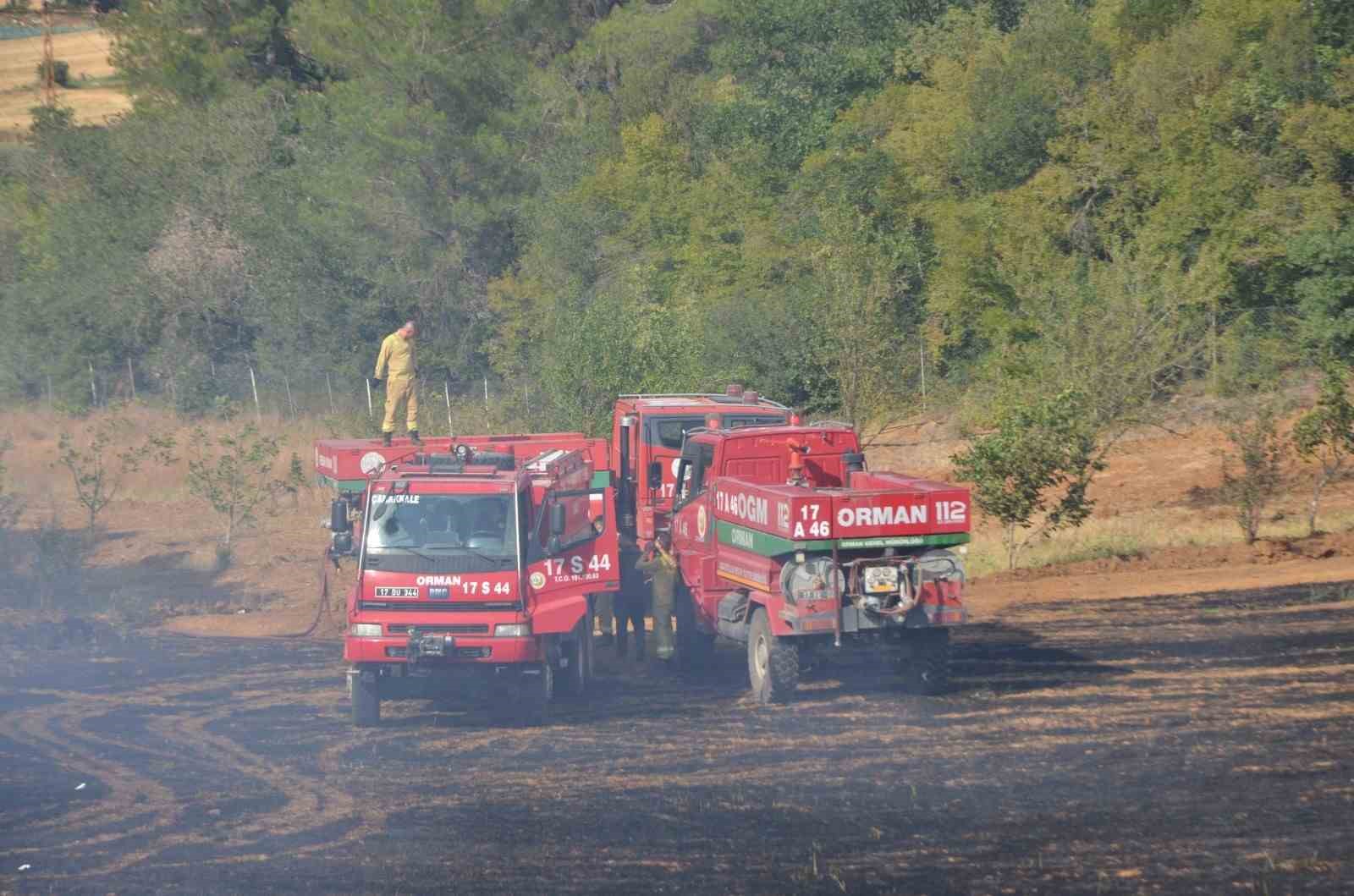 Keşan&rsquo;da anız yangını akaryakıt istasyonuna metreler kala kontrol altına alındı
