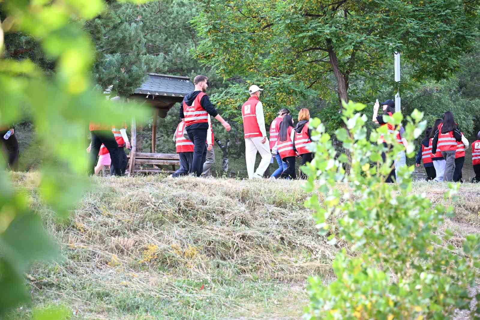 Gen&ccedil; Kızılay Erzurum &lsquo;Afete Hazırım Kampı&rsquo; Konaklı&rsquo;da başladı
