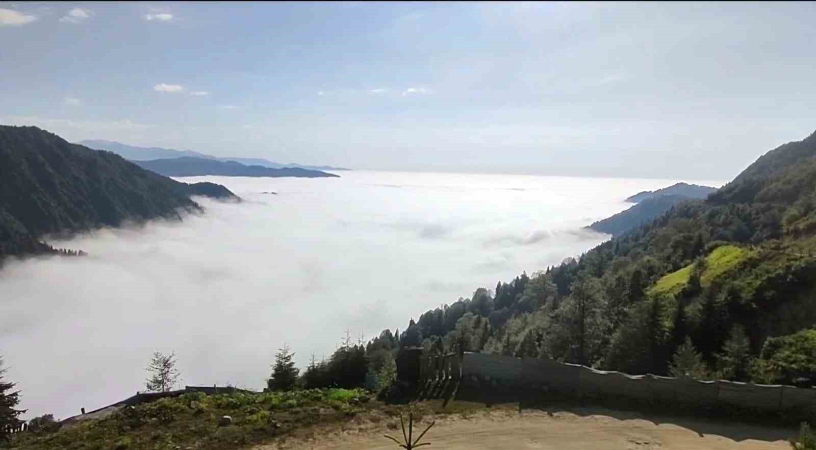 Seyrine doyum olmayan ’Bulut Denizi’ görenleri kendine hayran bırakıyor
