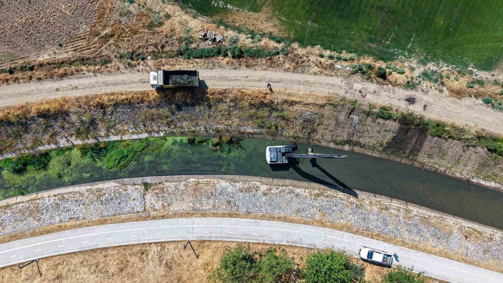 Çark Deresi ve çevresi için temizlik çalışmaları devam ediyor
