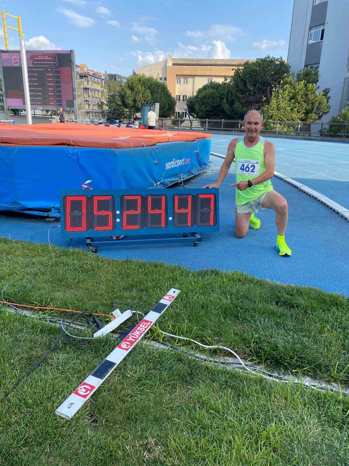 Denizlili atlet 65 yaş kategorisinde 30 yıldır kırılamayan rekoru kırdı
