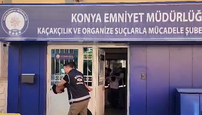 İş yerine kurşun yağdıran şüpheliler, yakalandı