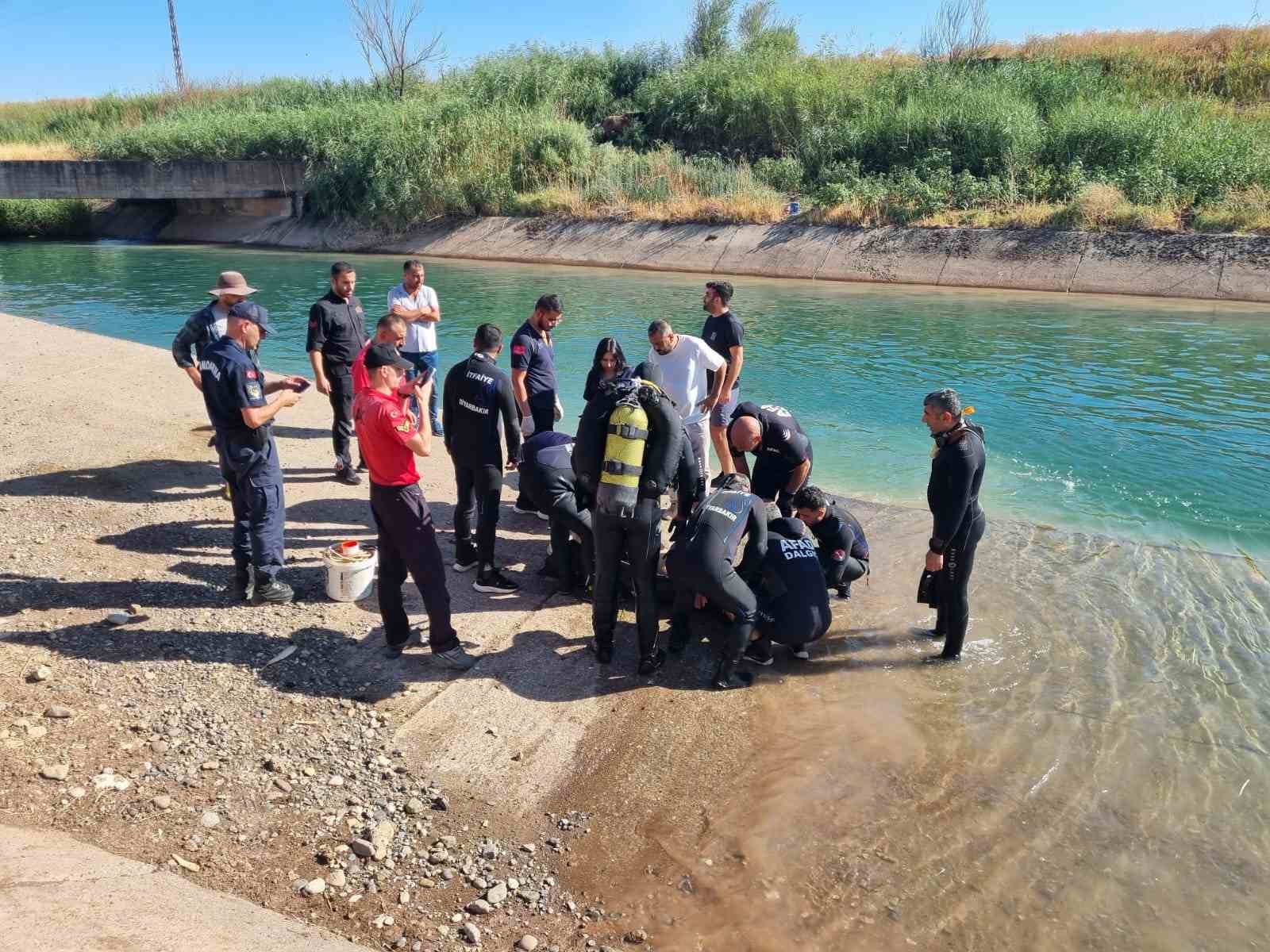 Diyarbakır&rsquo;da sulama kanalına giren &ccedil;ocuk hayatını kaybetti
