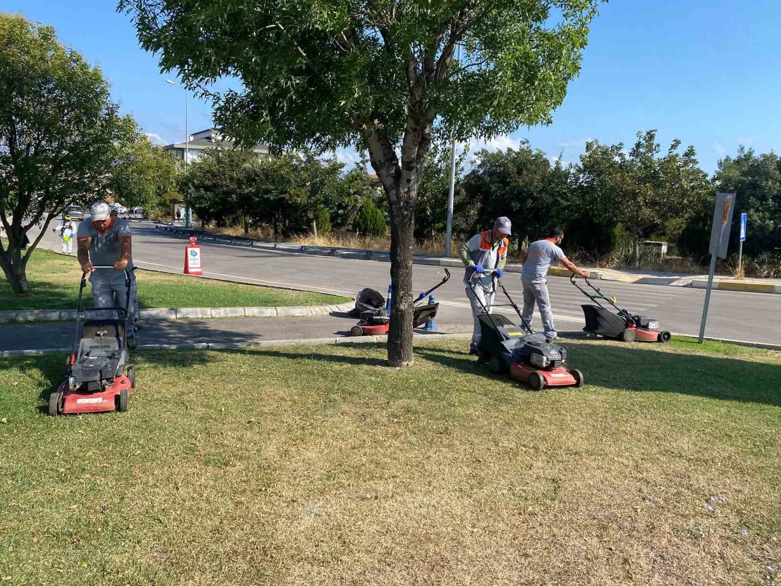 Bandırma Belediyesi’nden hizmet seferberliği
