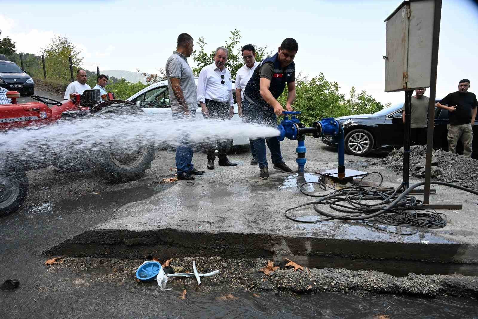 Bir mahallenin daha taşıma su çilesi bitti
