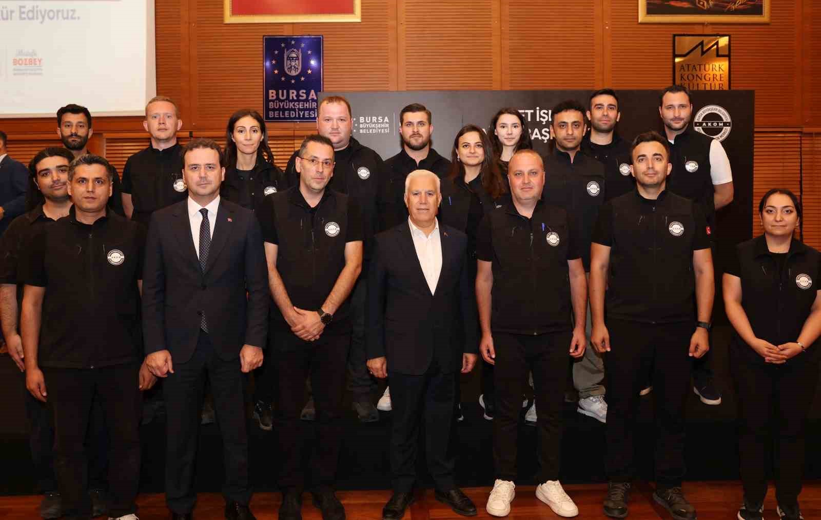 Başkan Bozbey&rsquo;den alev savaş&ccedil;ılarına teşekk&uuml;r
