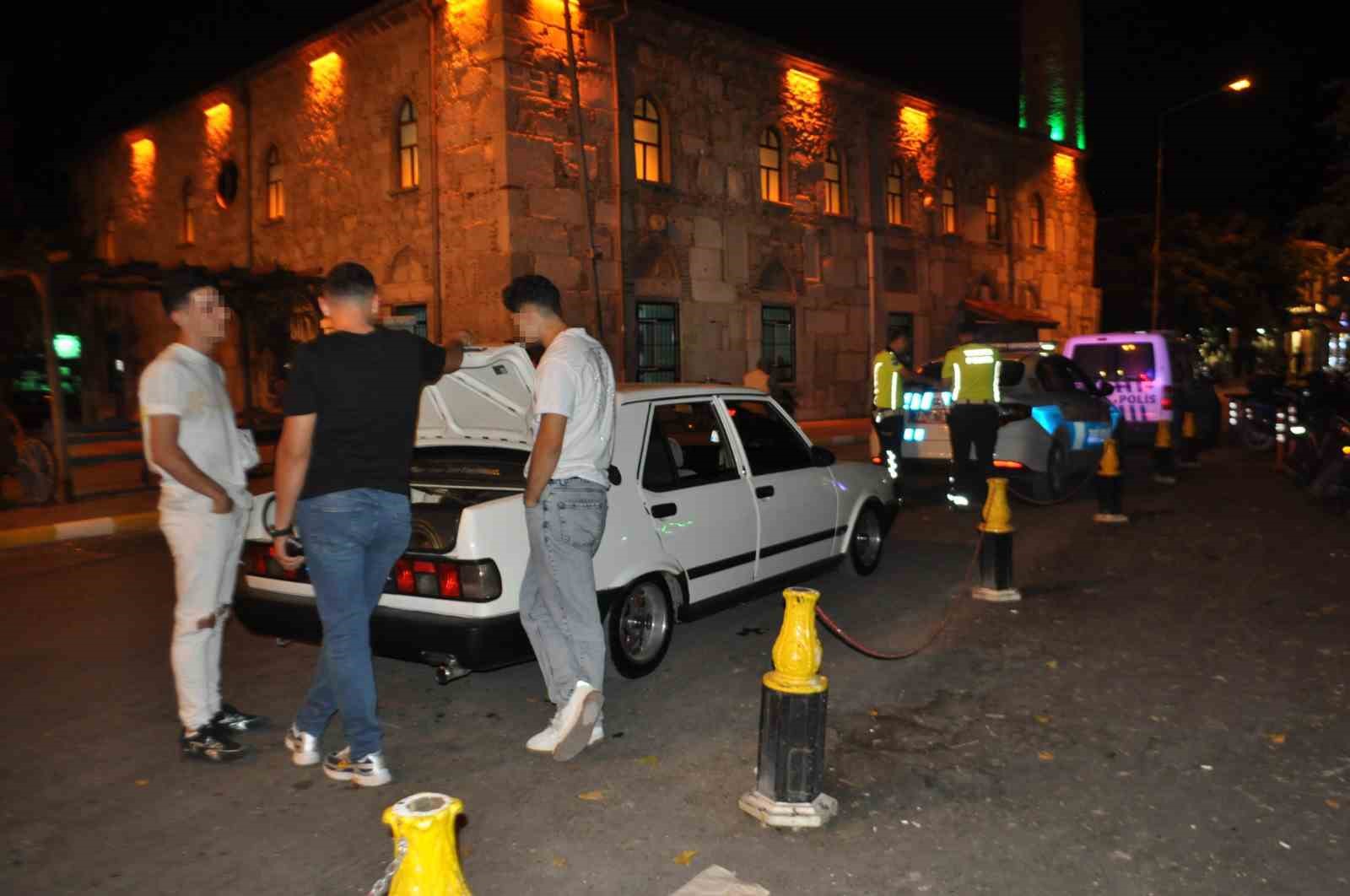 Yalvaç’ta bir haftada 476 bin liralık trafik cezası