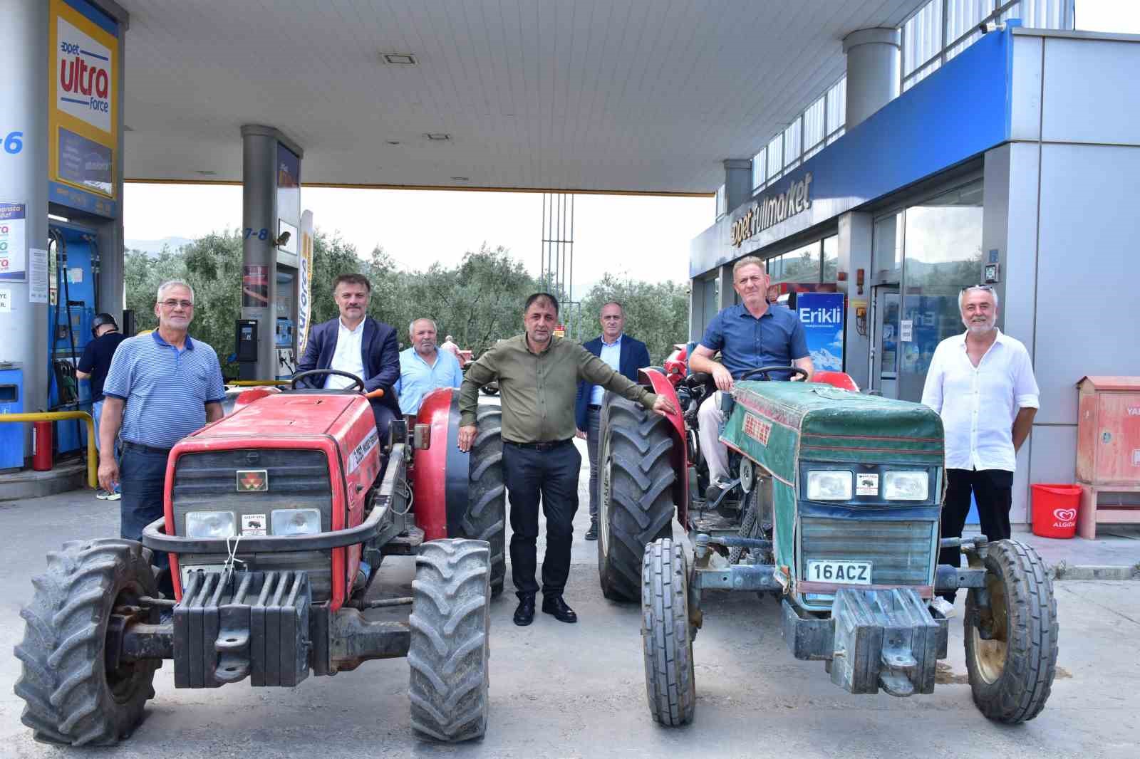 Büyükşehir çiftçinin mazot desteği ödemelerini yaptı