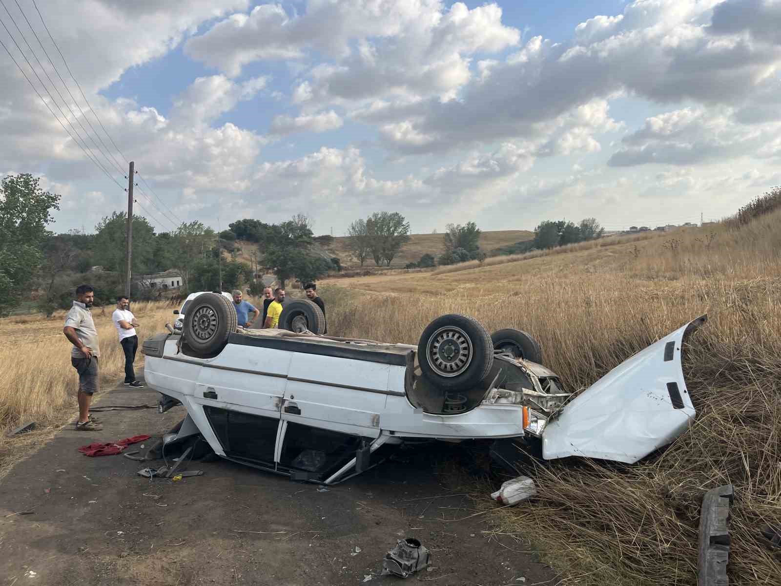&Ccedil;orlu&rsquo;da otomobil takla attı: 1 yaralı
