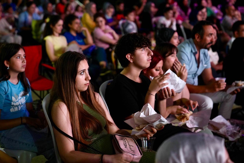 Keçiören’de açık hava sineması etkinliği düzenlendi