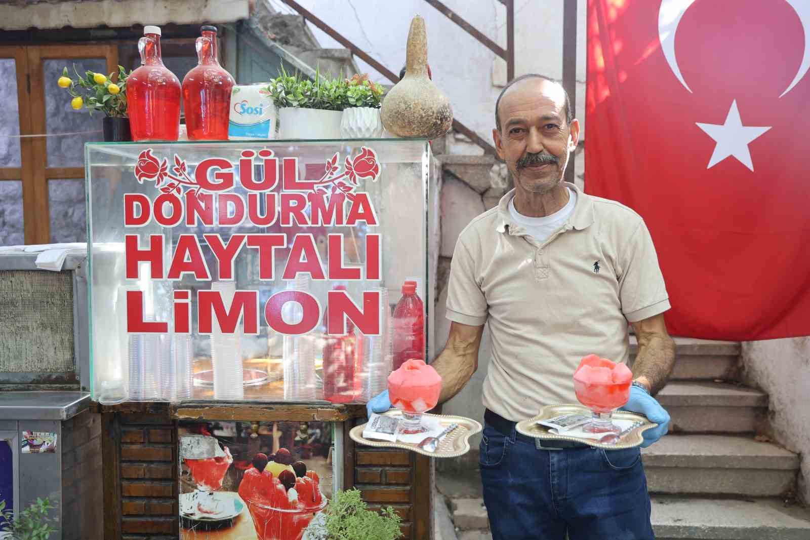 Kavurucu sıcağın vazge&ccedil;ilmez lezzeti Haytalı oldu
