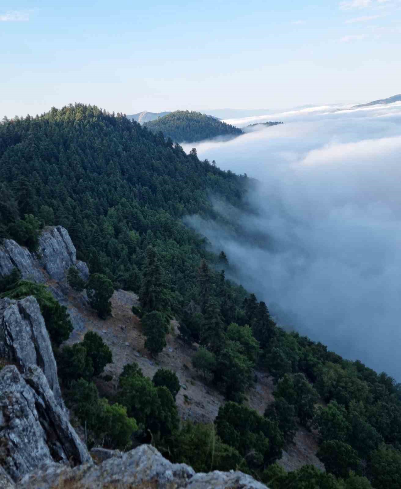 Kocadaz Tepesi’nde kartpostallık görüntüler oluştu
