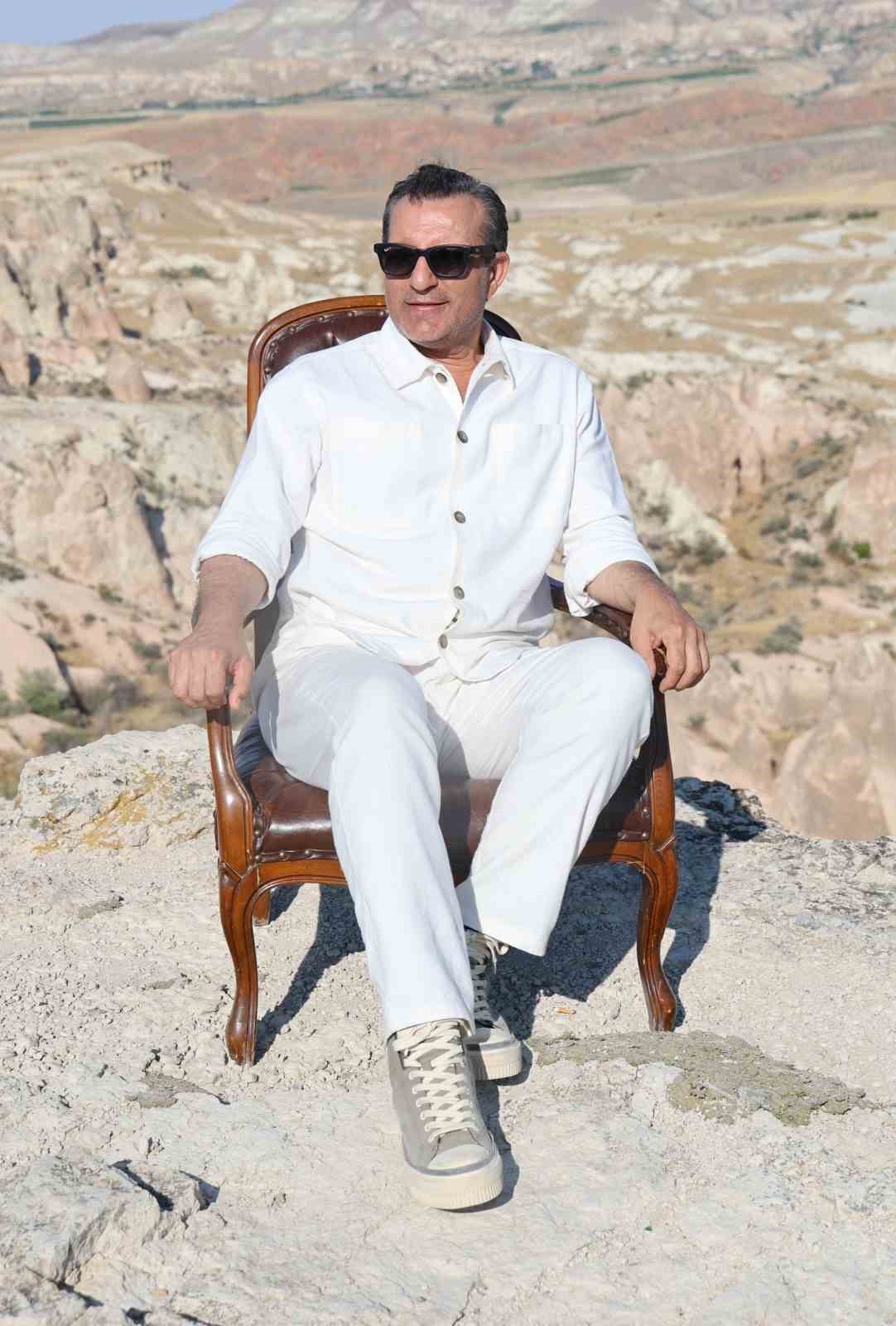 Rafet El Roman Kapadokya’da klip çekti