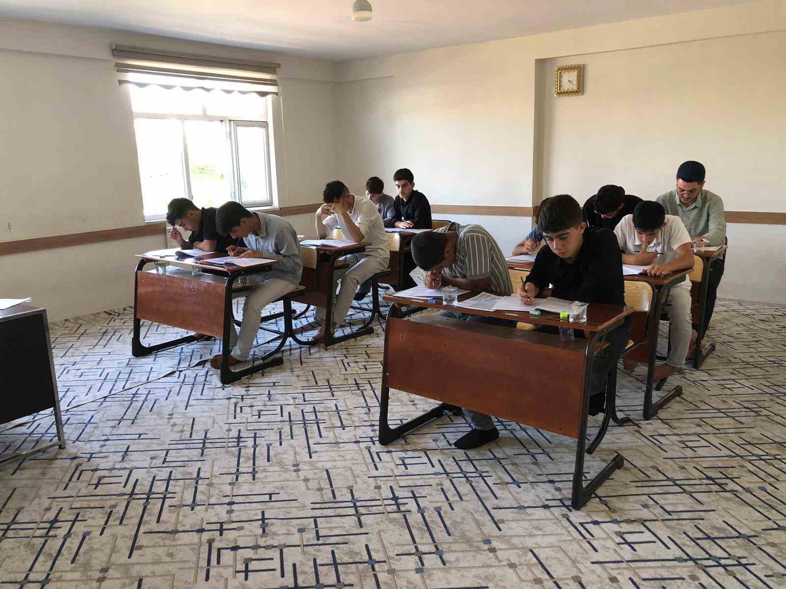 Elazığ&rsquo;da meal ve tecvid sınavı ger&ccedil;ekleştirildi
