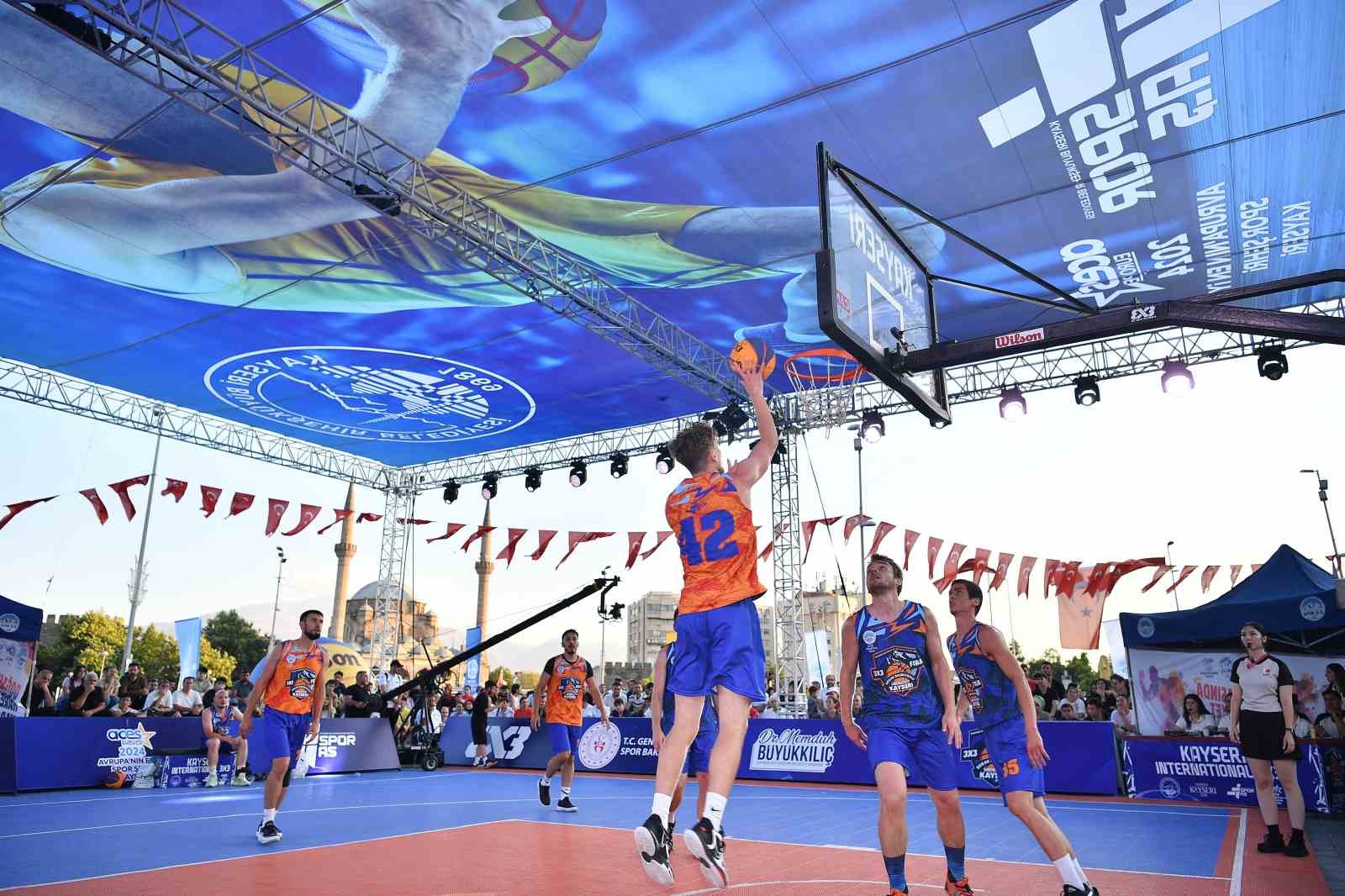 Sokak Basketbolu festivale d&ouml;n&uuml;şt&uuml;

