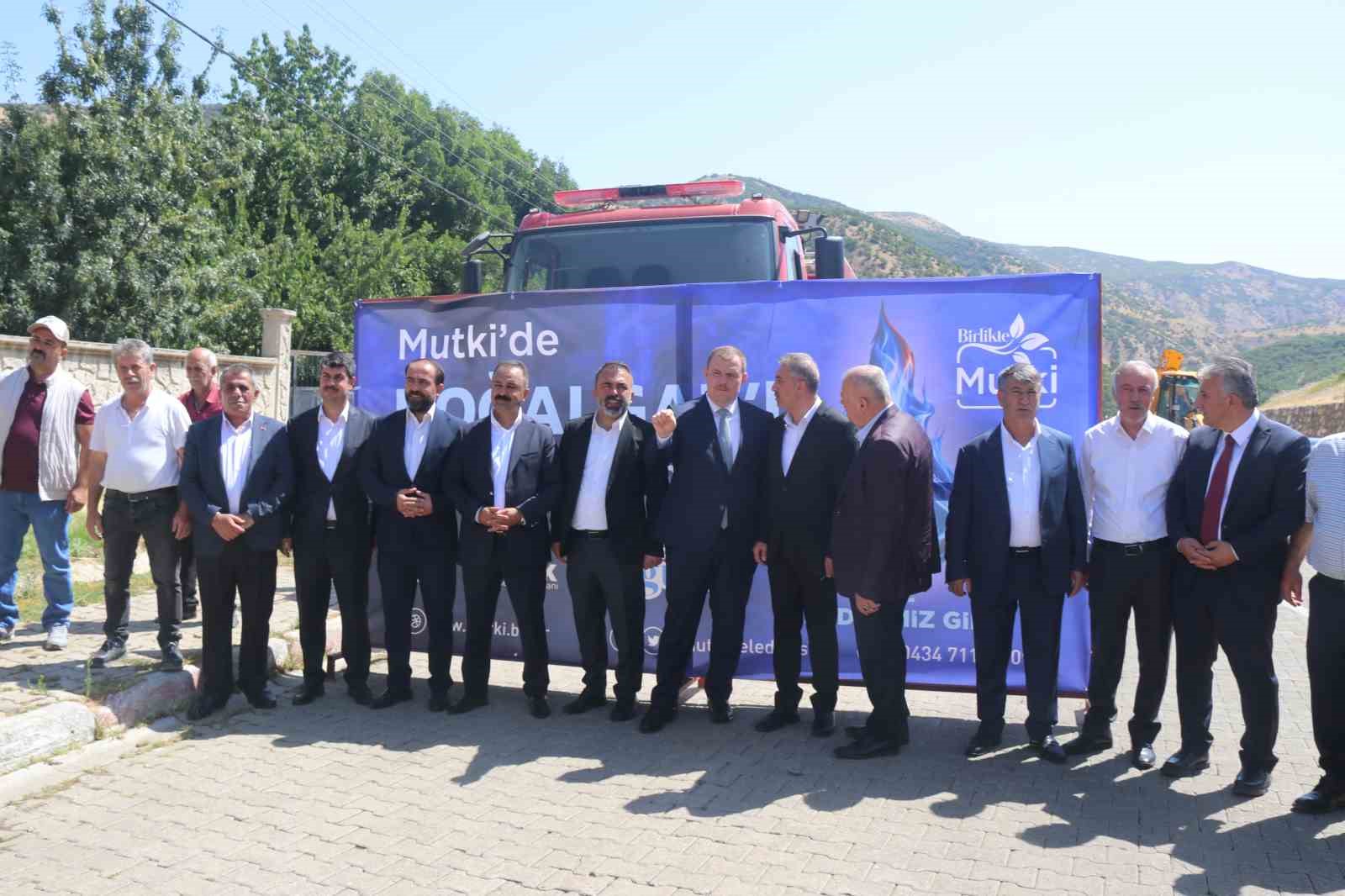 Mutki&rsquo;de doğal gaz sevinci
