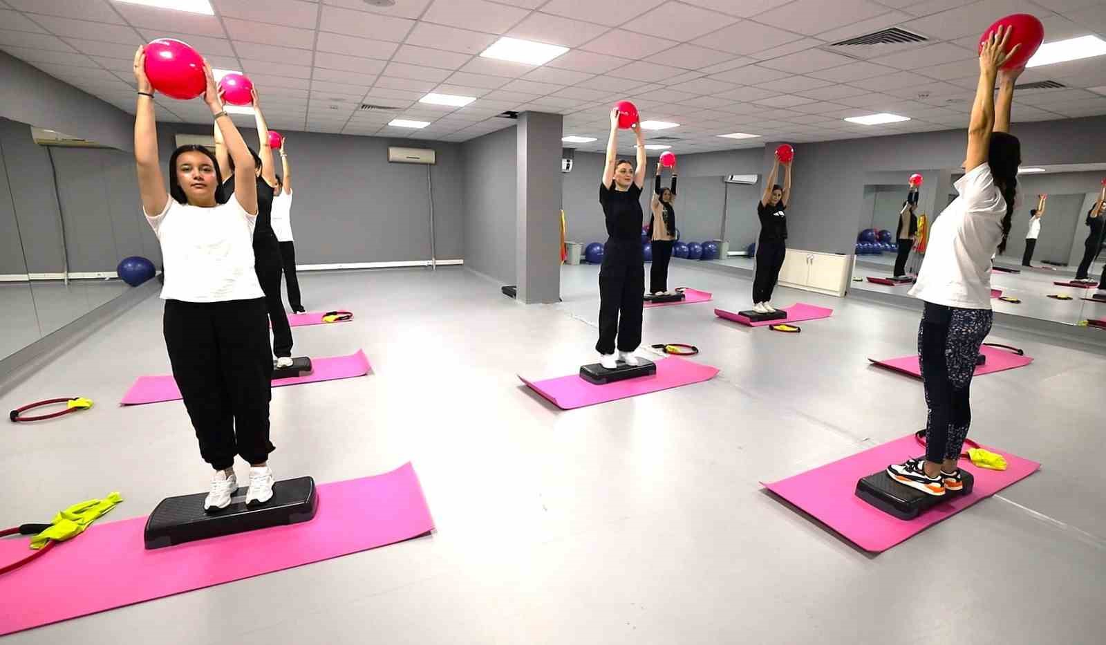 Başiskele&rsquo;de kadınlara &ouml;zel spor merkezlerine yoğun ilgi
