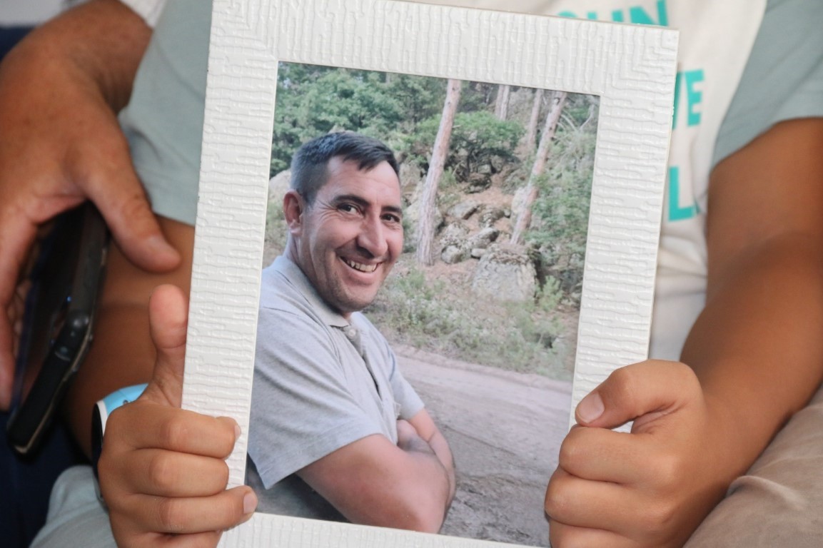 Şehit Eyüp Dereli’nin oğlu da babası gibi ormanda çalışmak istiyor