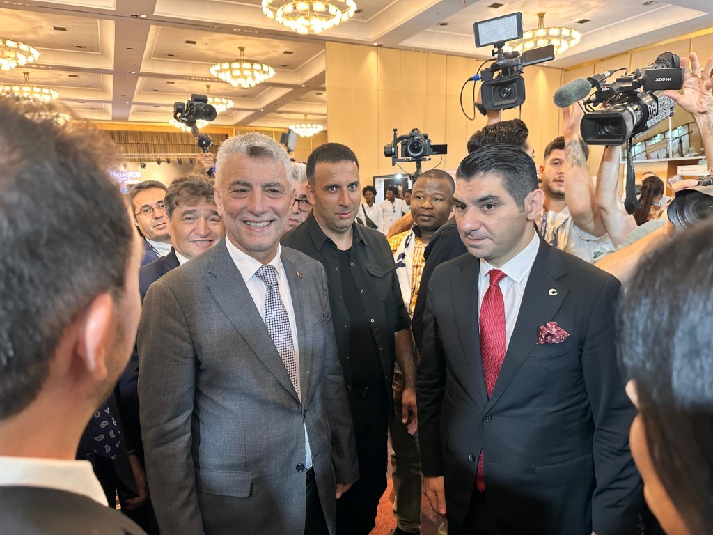 Ticaret Bakanı Ömer Bolat, 13. WCI Forumu’nda konuştu