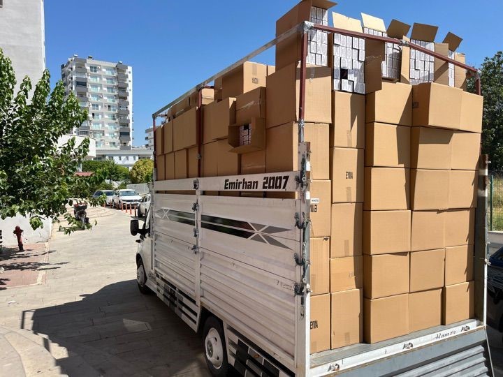 Adana’da 7 milyon 910 bin adet kaçak makaron ele geçirildi